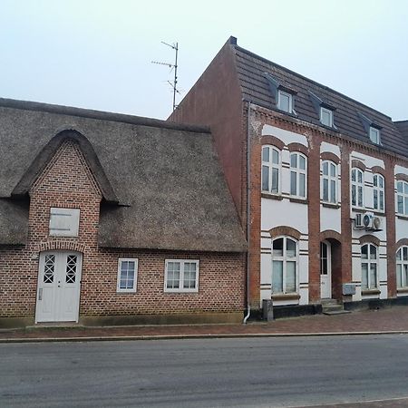 Apartment Mit 2 Zimmern Und Balkon Im Herzen Von Hoyer Højer Exterior foto